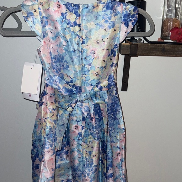 Floral Cap Sleeve Dress - Picture 5 of 8